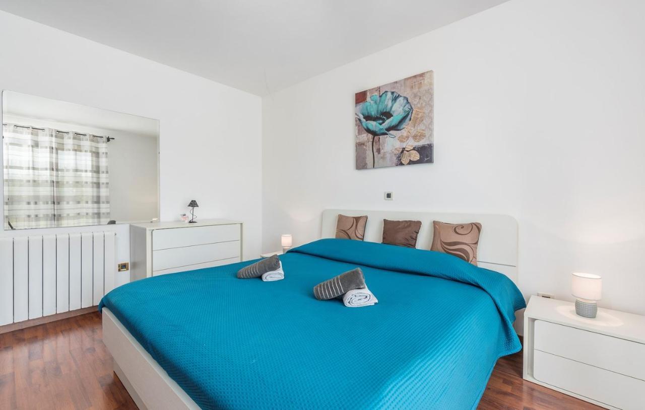 Holiday House Vita Tinjan Dış mekan fotoğraf