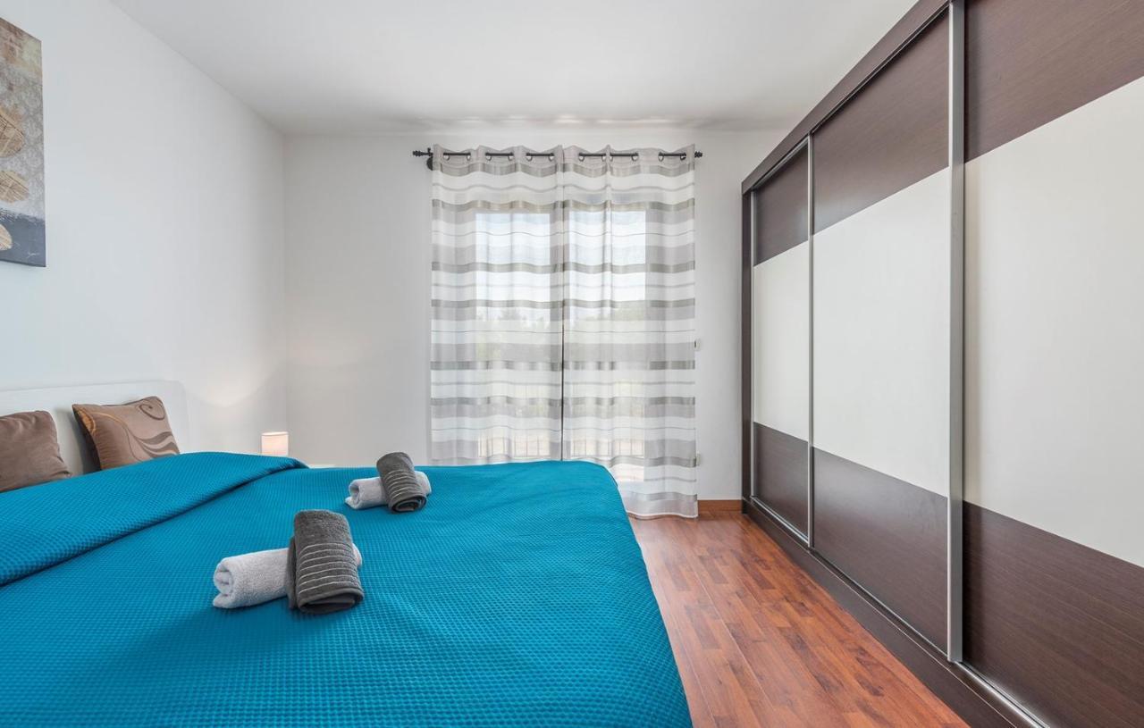 Holiday House Vita Tinjan Dış mekan fotoğraf